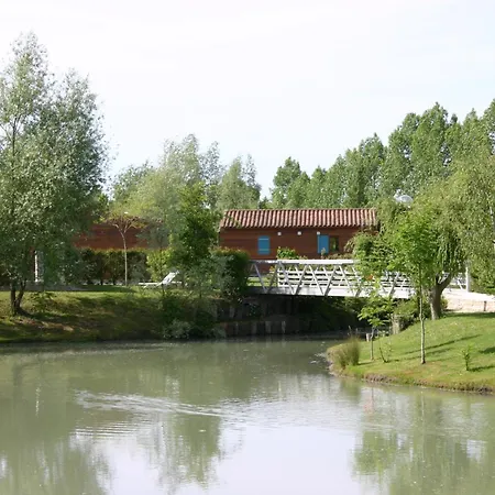 Prázdninový areál Village Passion L'emeraude Damvix